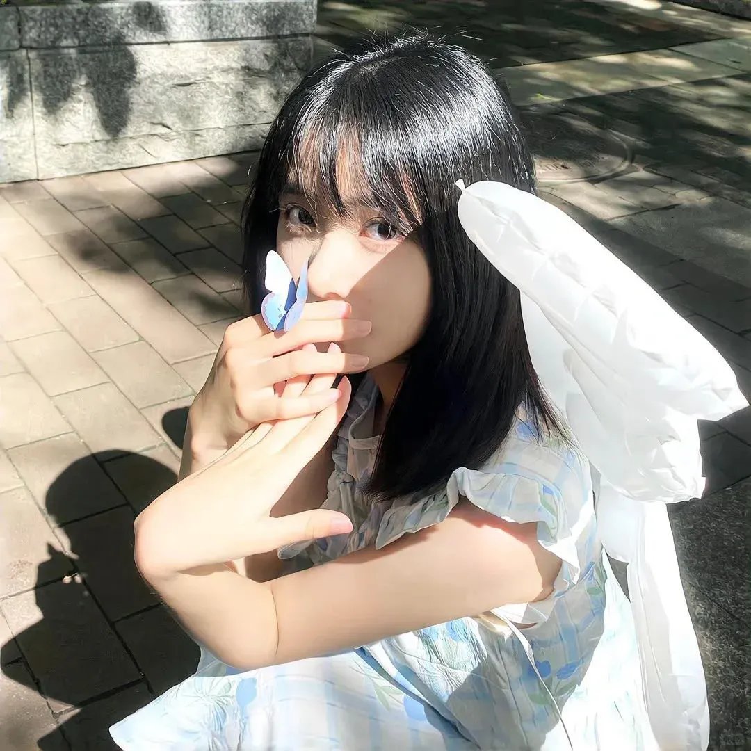 蕾哈娜内衣秀